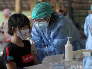 Kemenkes: Batch 1 Vaksin Sinovac Kedaluwarsa Maret, Stok Lain Masih Setahun
