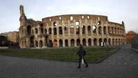 Objek wisata di Italia pernah mati suri gegara Corona. AP Photo/Alessandra Tarantino.