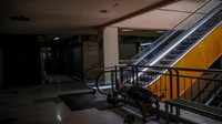 Paguyuban pedagang ITC Kebon Kalapa menyatakan, selama pandemi COVID-19 dari 2.500 pedagang di pusat perlengkapan fashion, elektronik dan batu akik tersebut hanya 700 pedagang yang bertahan.
