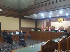 Di Sidang Pleidoi, Pengacara Nurhadi Sebut Tuntutan Jaksa KPK Zalim
