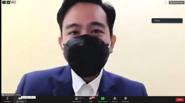 Tangkapan layar Ketua Majelis Pertimbangan Pengurus Nasional Karang Taruna Gibran Rakabuming Raka dalam pengukuhan pengurus Karang Taruna 2020-2025