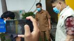 Potret KPK Geledah Kantor-Mobil Dinas PUTR Sulsel Usai OTT Nurdin Abdullah
