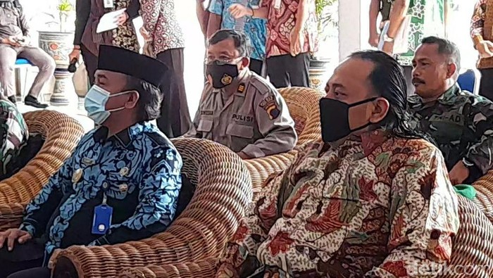 Wali Kota Tegal Dedy Yon Supriyono dan Wakil Wali Kota Muhammad Jumadi, Selasa (2/3/2021).