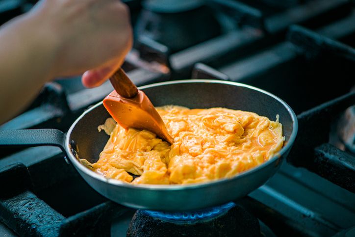 10 Kesalahan Ini Sering Dilakukan Saat Bikin Scrambled Egg