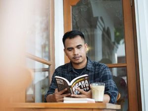 Perjalanan Mantan Anak Jalanan yang Viral, Dulu Pengamen Kini Jadi CEO