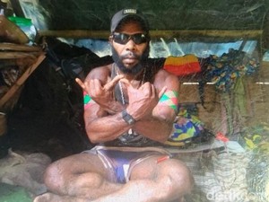 Penampakan Ferry Elas Danton OPM Kalikopi yang Ditembak Mati di Mimika