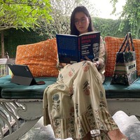 Boho chic menemani gaya Marcella Zalianty di Bali. (Foto: Instagram/@marcella.zalianty)