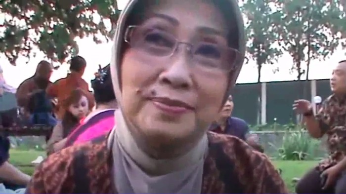 Asmiar Yahya meninggal dunia