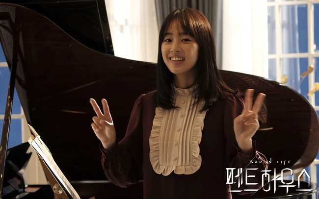 Agensi J Wide Company secara resmi membantah tuduhan ‘bully’ Choi Ye Bin. Mereka melakukan verifikasi pada kenalannya, dan menjanjikan tindakan hukum yang tegas akan postingan ‘jahat’ tersebut. Foto: dok. SBS