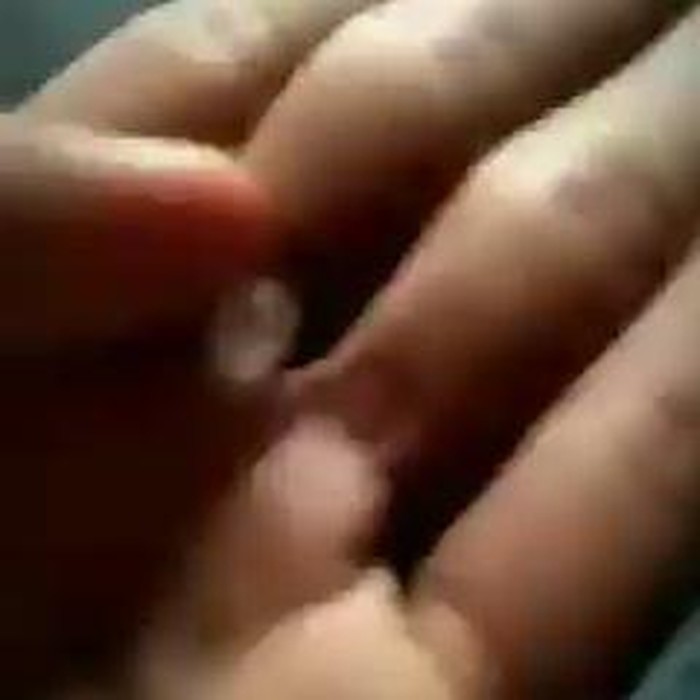 Selasa (2/3), hujan es mengguyur Malang Selatan. Prakirawan BMKG Karangploso, Kabupaten Malang, Edythya Ferlani W menyebut, hujan es terjadi karena siklon tropis.