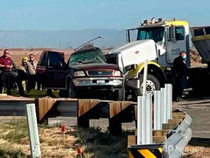 13 Orang Tewas dalam Tabrakan Maut di California
