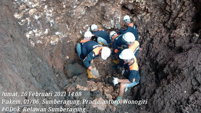 Luweng yang sempat hilang selama 93 tahun akhirnya ditemukan di Desa Sumberagung, Kecamatan Pracimantoro, Wonogiri. Foto : istimewa dari relawan Desa Sumberagung