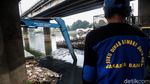 Maksimalkan Daya Tampung Air, Lumpur di Waduk Grogol Dikeruk