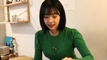 Manisnya Hyunjoo Eks APRIL Saat Makan Pizza dan Nongkrong di Kafe