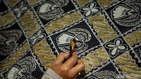 Saat ini para pengrajin tidak hanya mengerjakan batik-batik tulis motif tradisional/klasik seperti Parang Rusak Barong, Truntum, Parang Klithik, Lereng Sobrah, Sidomukti, Sidoasih, Lerengan, Kawung, Semenan, Udan Liris dan lain-lain.  