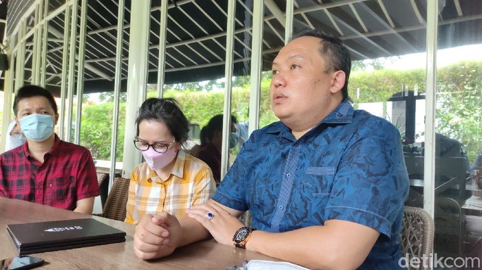 Meliana W, ibu di Semarang yang dipolisikan anak kandungnya saat ditemui kawasan Jalan Rinjani, Semarang, Rabu (3/3/2021).