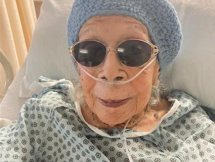 Nenek 105 Tahun sembuh dari Covid-19