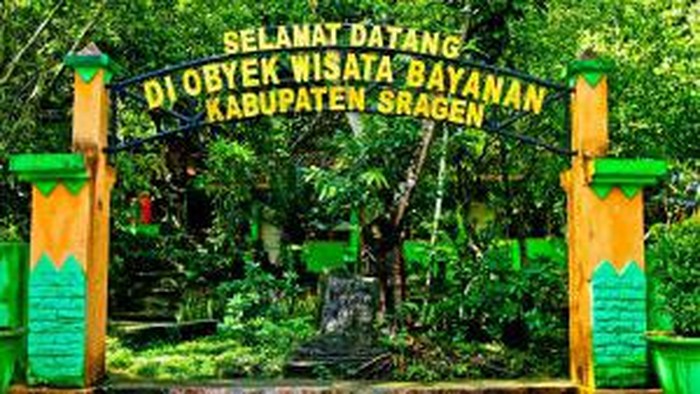 Pemandian Air Panas Bayanan Sragen