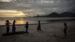 Pesona Pantai Selong Belanak, Mutiara dari Lombok Tengah