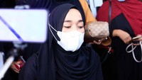 Sayangnya, Ririe Fairus tidak mau mengomentari isu perselingkuhan suaminya dengan Nissa Sabyan. Foto: Noel/detikcom