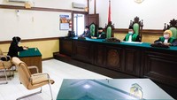 Sayangnya, Ayus Sabyan tidak hadir dalam sidang cerainya dengan Ririe Fairus. Foto: Noel/detikcom