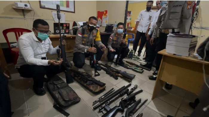 Senpi Rakitan yang Disita Polisi di Merauke