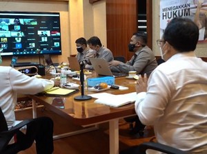 Diundang Tim UU ITE, Bintang Emon-Baiq Nuril Cerita Jadi Korban UU ITE
