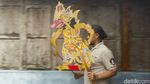 Turun Temurun Melestarikan Wayang Imogiri