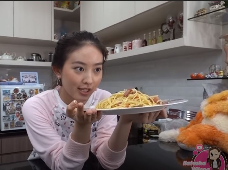 Wah! Natasha Wilona Ternyata Hobi Makan Mie dan Pasta