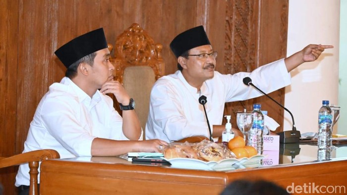 Wali Kota Pasuruan Saifullah Yusuf atau Gus Ipul mengumpulkan semua lurah dalam rangka mengakselerasi pembangunan. Gus Ipul ingin semua lurah melupakan persaingan dalam pilkada dan solid membangun kota.