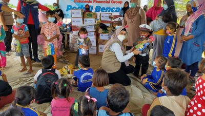 Anak-anak Korban Banjir Terima Bantuan dan Trauma Healing
