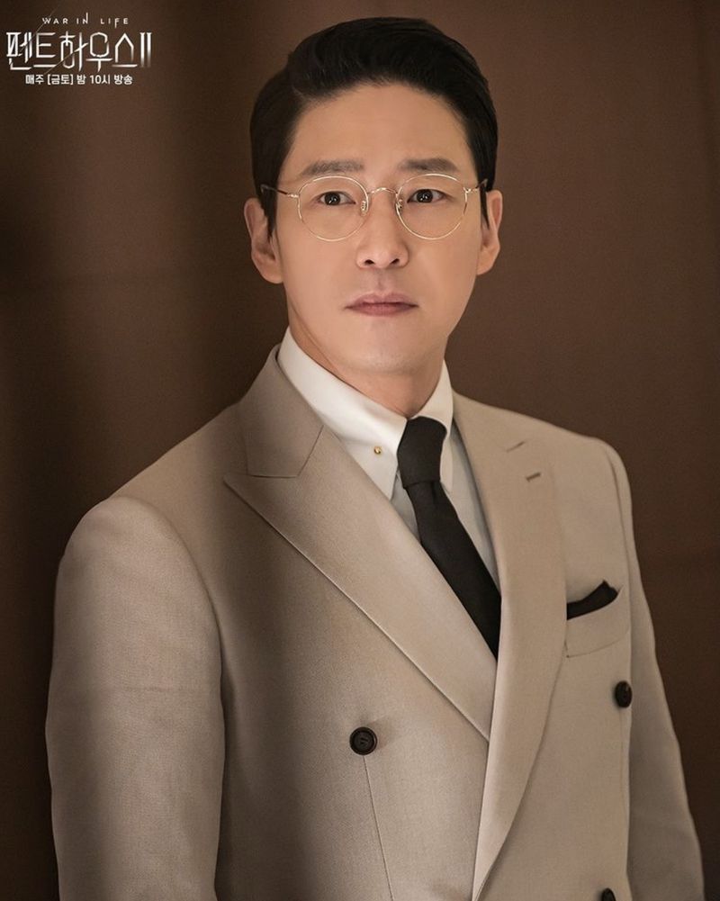 Artis Drakor Paling Banyak Dibicarakan, Uhm Ki Joon Artis Drakor Paling Banyak Dibicarakan, Delapan dari The Penthouse 2