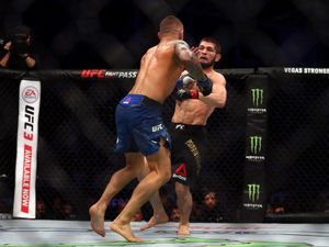 Cerita Dustin Poirier Nyaris Kalahkan Khabib Nurmagomedov