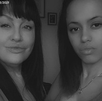 Jessie sendiri diketahui telah menekuni industri konten dewasa sejak 13 tahun. Putri Jessie yang sudah beranjak dewasa kemudian diajaknya untuk terjun di industri kontroversial itu. Foto: Instagram/@jessie_jo_model