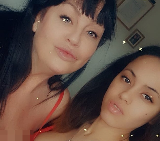 Jessie mengaku meraup banyak uang hanya dalam waktu beberapa jam setelah bergabung dengan OnlyFans. Jessie mengaku hanya menyajikan konten seksi, dia tidak akan menuruti permintaan orang yang sudah di luar batas. Foto: Instagram/@jessie_jo_model