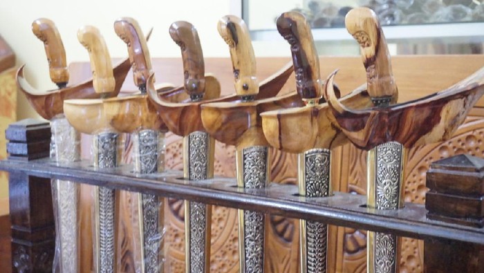 Keris