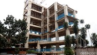 Penampakan proyek pembangunan rumah deret Tamansari di Kota Bandung, Jawa Barat, Kamis (4/3/2021).