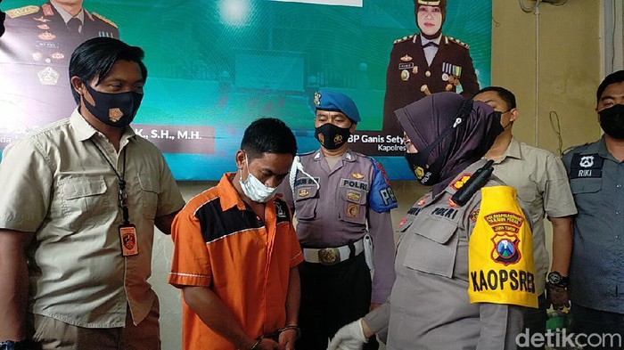 pembunuhan di surabaya