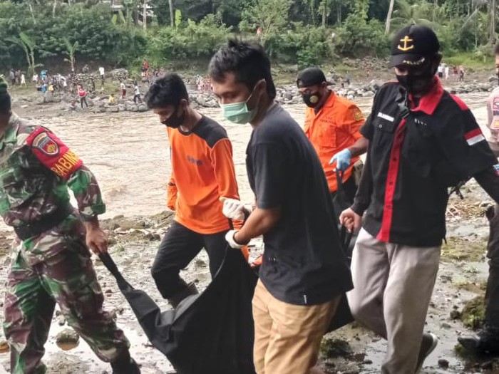 Penemuan mayat tanpa identitas di Sungai Klawing, Purbalingga, Kamis (4/3/2021).