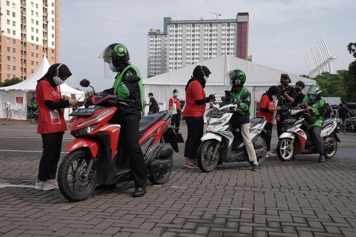 Peresmian Pos Pelayanan Program Vaksinasi COVID-19 Drive-Thru di Jakarta,