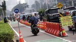 Potret Jalur Sepeda Jalan Sudirman yang Diserobot Pemotor