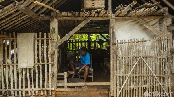 Potret Kampung Keris di Imogiri Yogyakarta