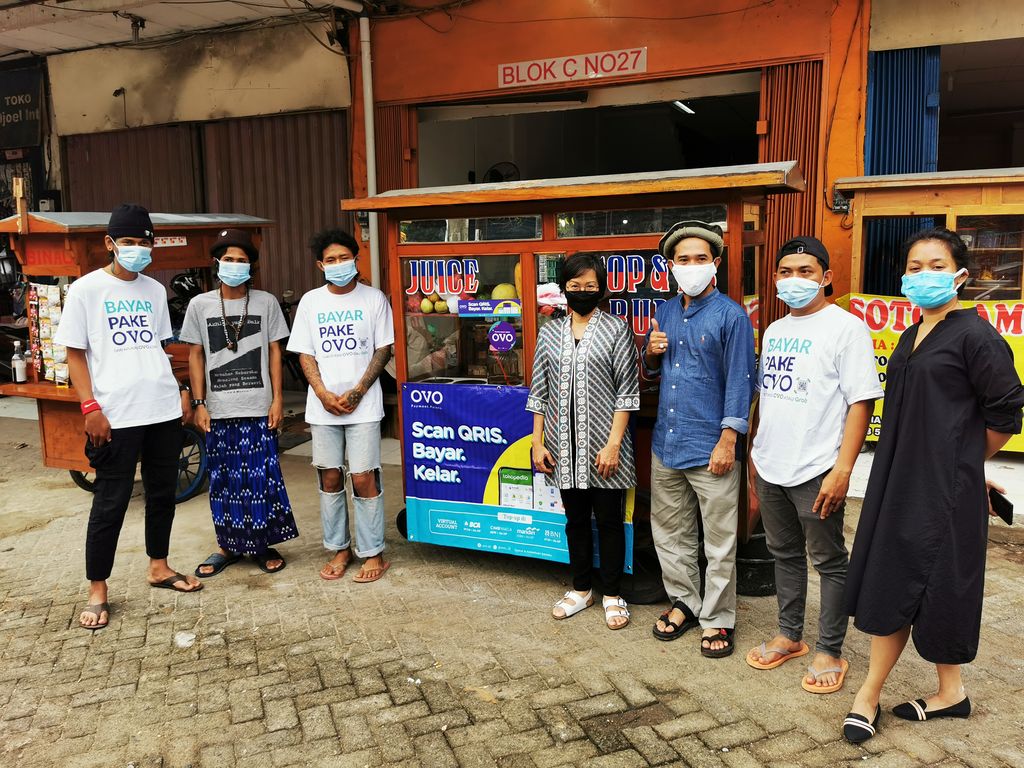 Program Kartu Prakerja bertujuan membantu masyarakat yang kehilangan pekerjaan maupun berkurang penghasilannya akibat pandemi COVID-19.