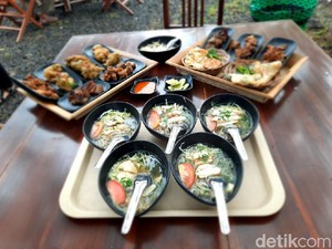 Rasa Nostalgia Soto Empal Kerbau yang Bening Gurih Kuahnya