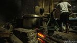 Intip Dapur Mie Pentil Khas Bantul