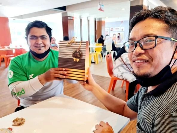 Kisah Driver Ojol Tuli yang Kesulitan saat Antar Pesanan Makan