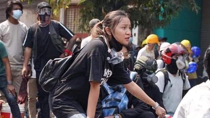Kyal Sin, gadis yang ditembak mati saat ikut aksi protes anti-kudeta di Myanmar.