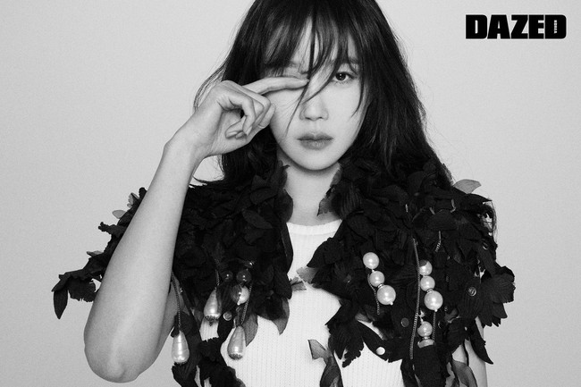 Sekuel drama Korea The Penthouse: War In Life ini akan berfokus pada balas dendam Oh Yoon Hee, rahasia Shim Su Ryeon, dan anak-anak Hera Palace. Mereka bersaing untuk menjadi yang terbaik di sekolah. Penampilan Lee Ji Ah pastinya juga ikut meramaikan The Penthouse 2. Foto: dok. Dazed Korea