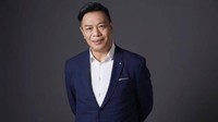 Inilah aktor yang memerankannya yakni Lee Kin-yan yang sempat terkena stroke akhir 2019 dan kini tengah menjalani terapi untuk membantunya bicara. Dok. Weibo