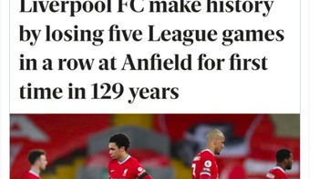 Sudah lama sekali sejak Liverpool lima kali kalah beruntun di kandang. Foto: Twitter